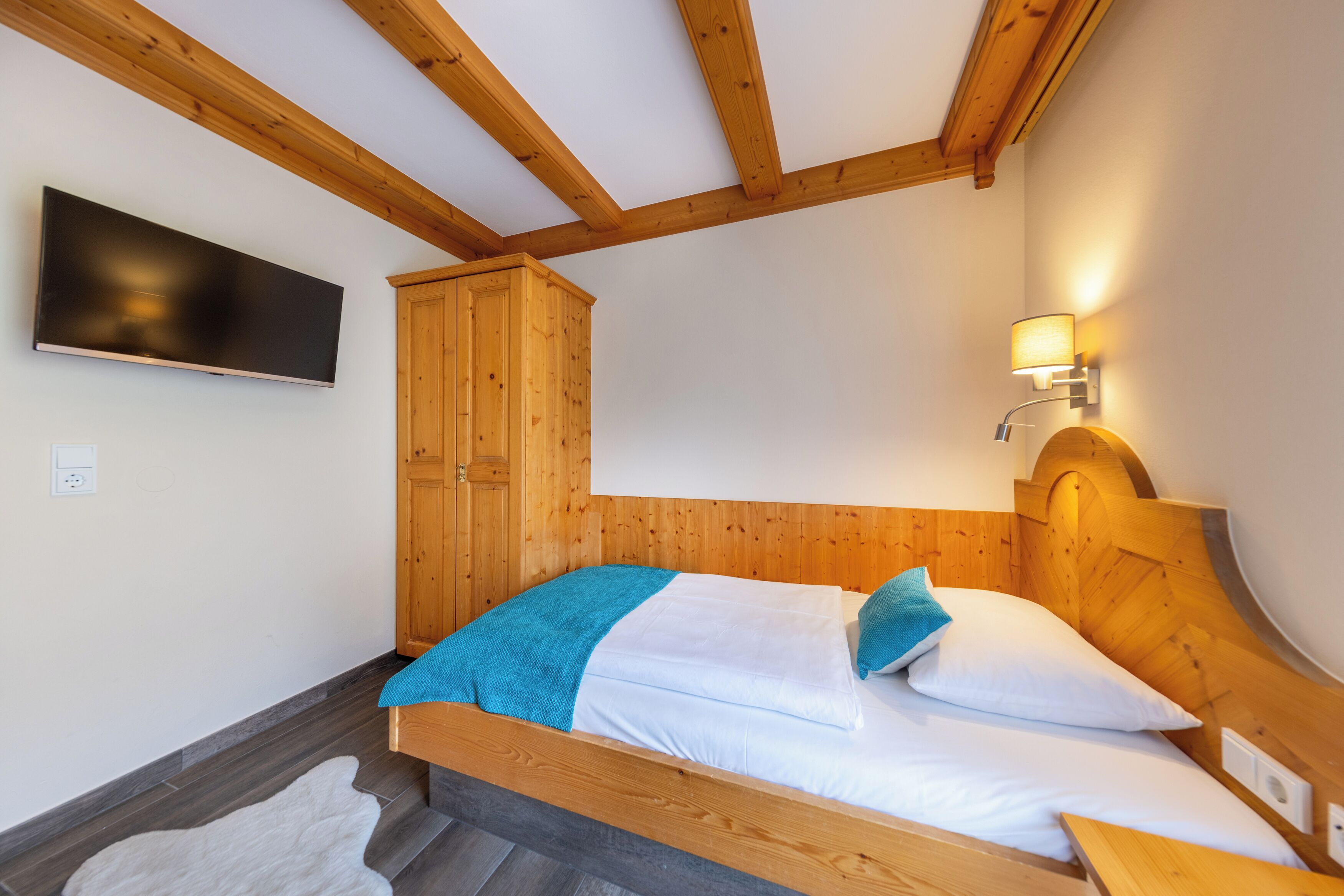 Single Room | Desk, free cribs/infant beds, free WiFi