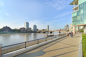 ด้านหน้าที่พัก