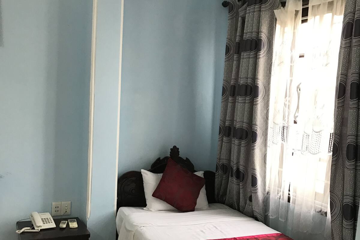 Chambre Simple, 1 lit une place