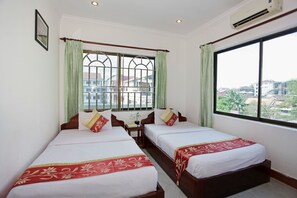Superior Twin - Free Pick Up | Minibar, desk, free WiFi - Xing Angkor Hotel (Siem Reap)