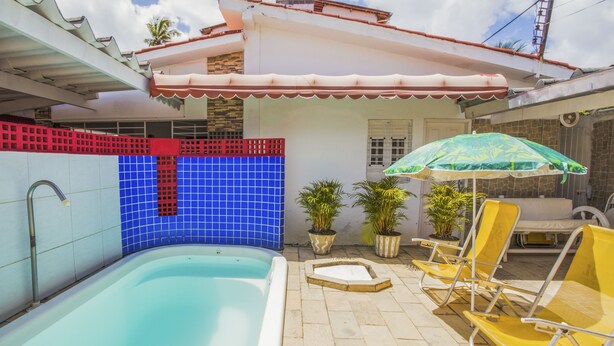 Outdoor pool - Pousada Ciranda (Ilha de Itamaraca)