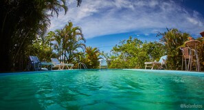 Outdoor pool, open 9 AM to 9 PM, pool umbrellas, pool loungers - Pousada Watu Kerere (Imbituba)