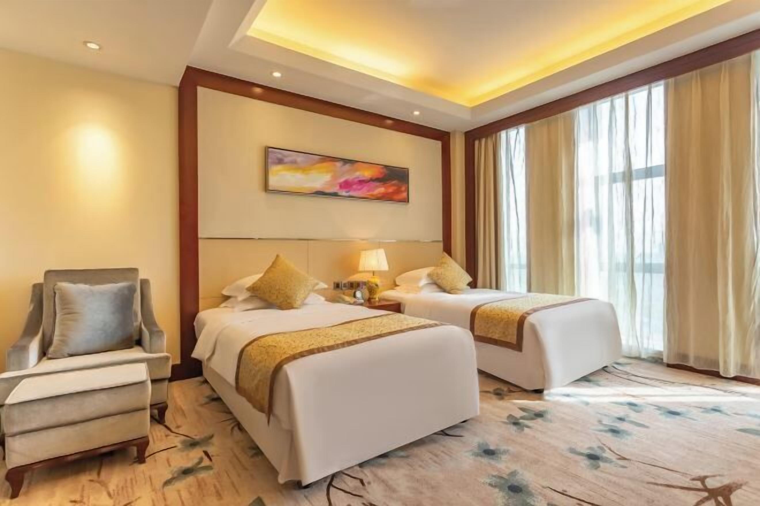 Minibar, in-room safe, soundproofing, iron/ironing board