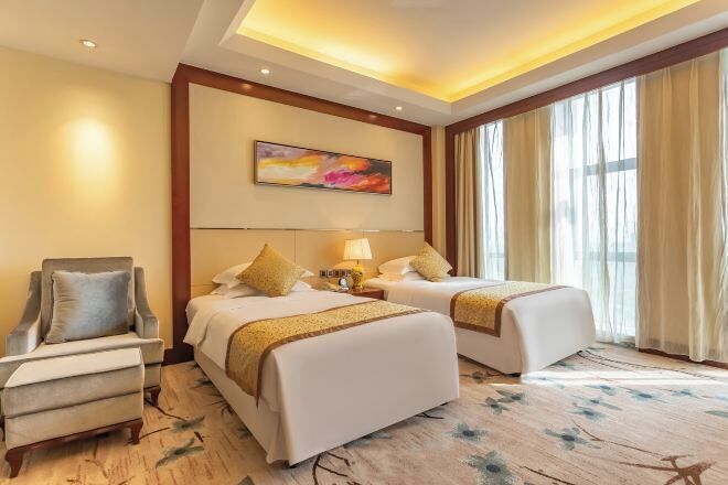 Minibar, in-room safe, soundproofing, iron/ironing board