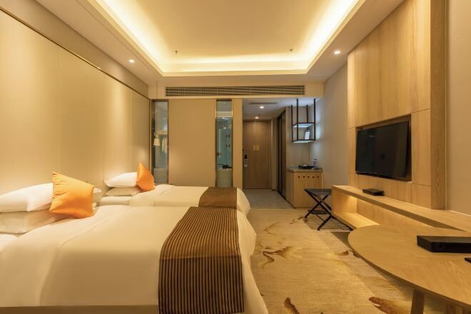 Minibar, in-room safe, soundproofing, iron/ironing board