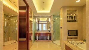 Minibar, coffres-forts dans les chambres, chambres insonorisées