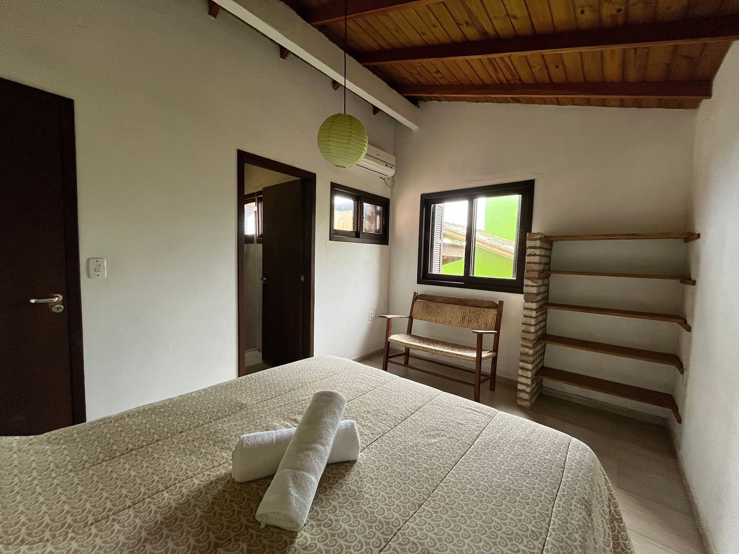 Wi-Fi gratuit, draps fournis