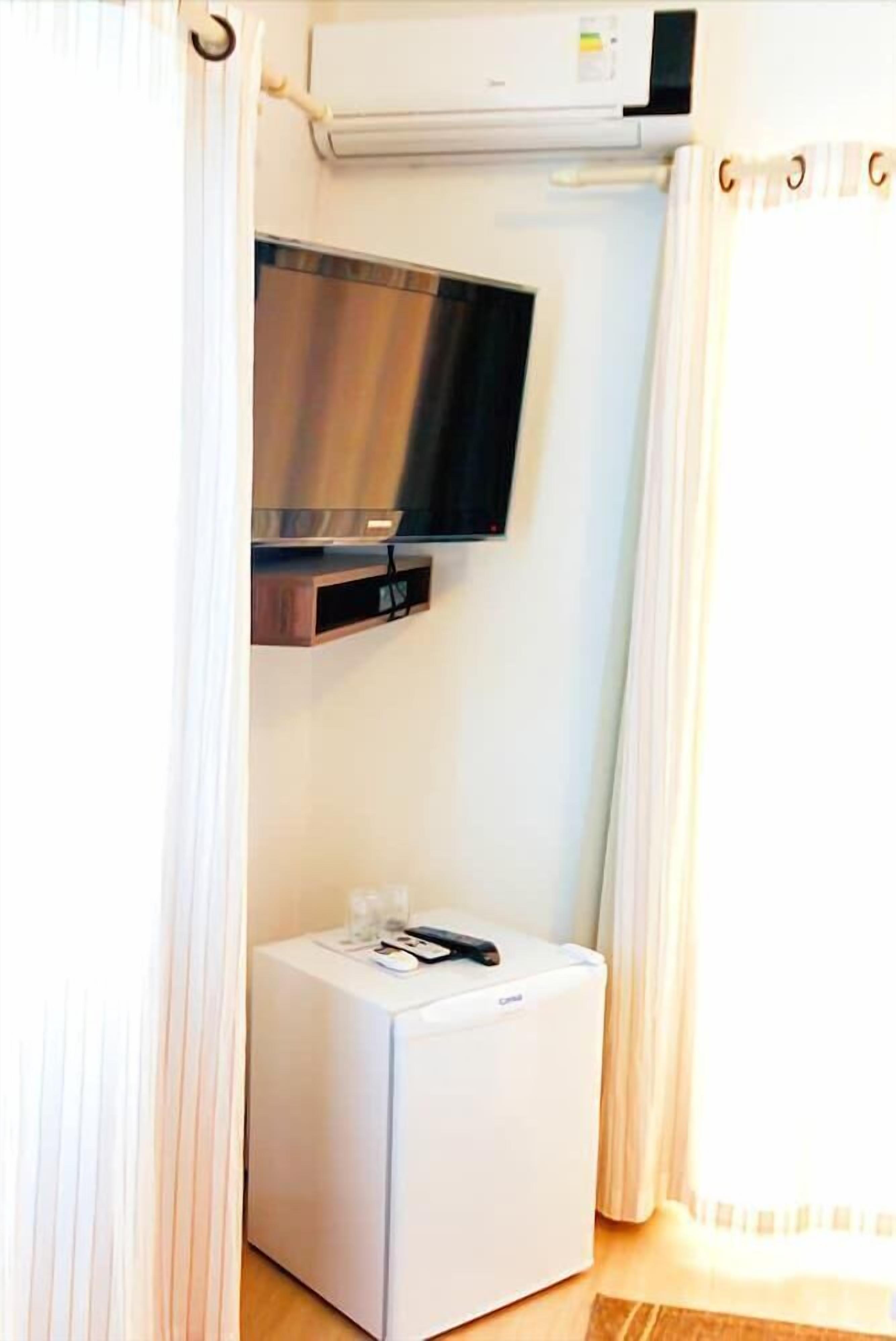 quadruple room | minibar, blackout curtains, free wifi