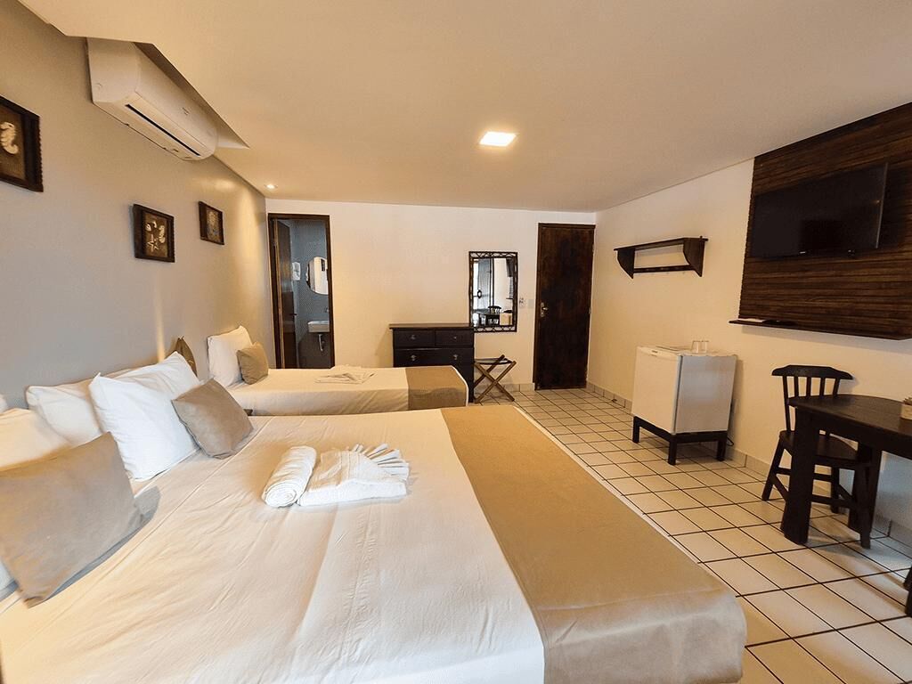 Frigobar, cofres nos quartos, individualmente decorados