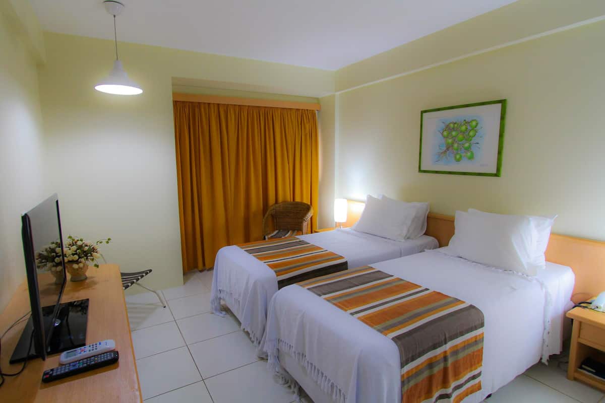 Minibar, in-room safe, free WiFi, bed sheets
