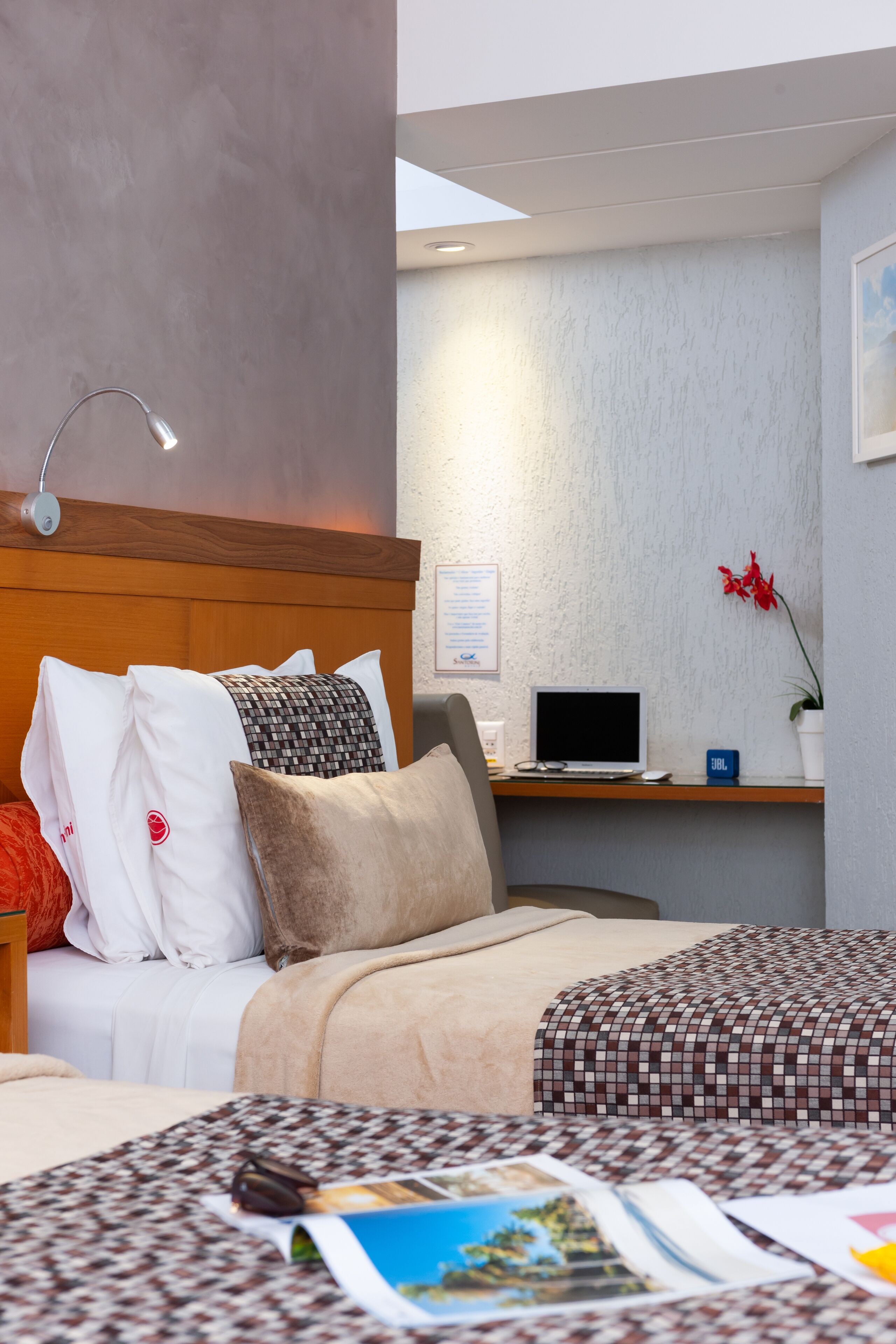 superior triple room | minibar, in-room safe, individually decorated, individually furnished