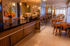 Breakfast served - Imperador Palace Hotel (Franca)