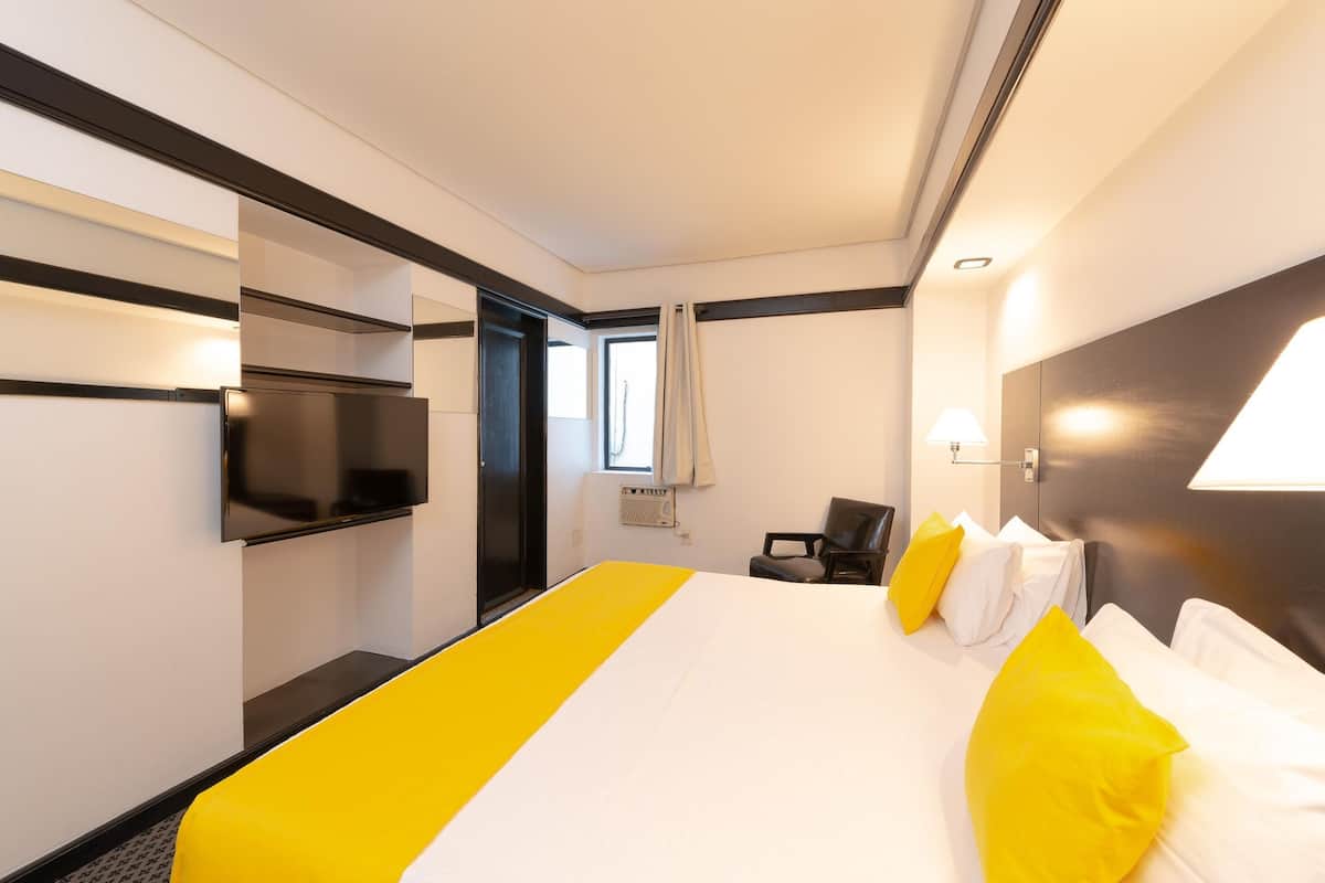 Minibar, in-room safe, desk, blackout drapes