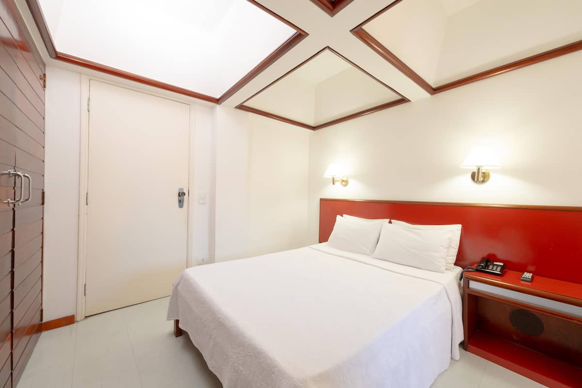 Minibar, desk, blackout curtains, free WiFi