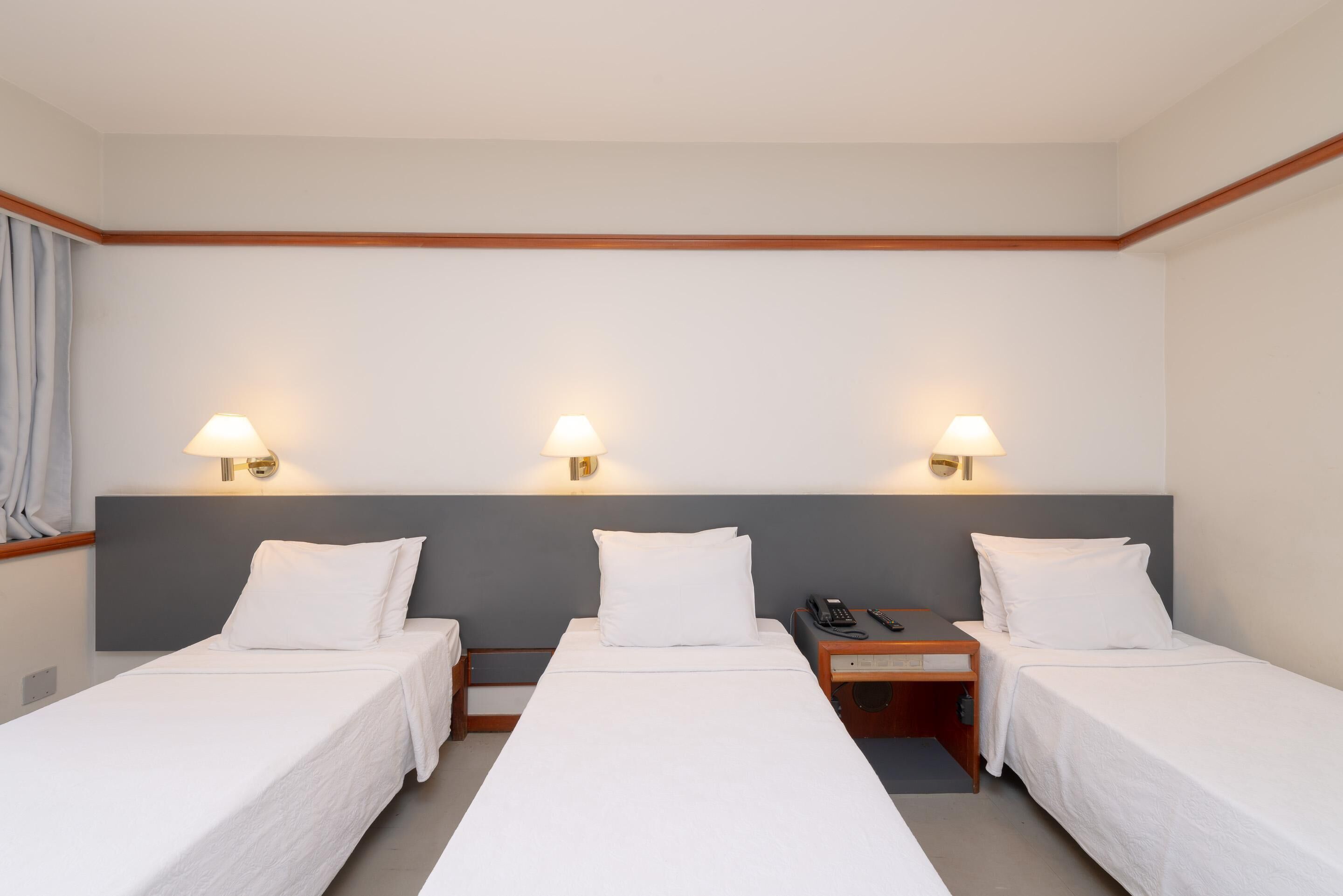 迷你吧、書桌、遮光窗簾/窗簾、免費 Wi-Fi