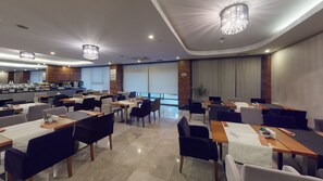 Frokostbuffé er inkludert hver dag