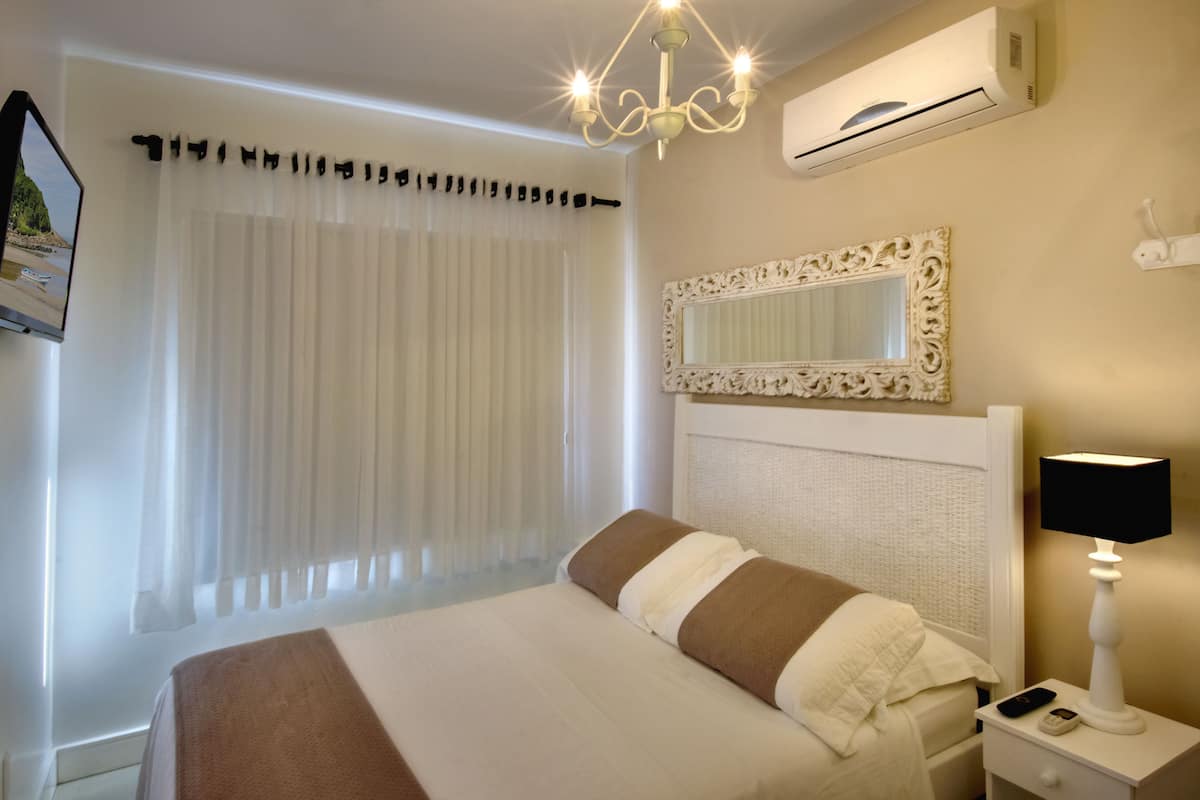 In-room safe, blackout curtains, soundproofing, iron/ironing board