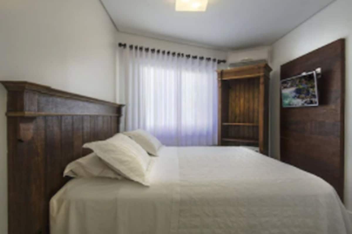 In-room safe, blackout curtains, soundproofing, iron/ironing board