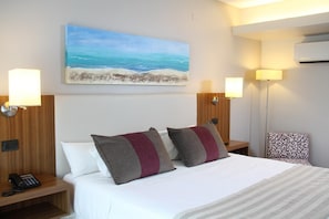 Premium bedding, pillowtop beds, minibar, in-room safe