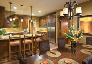 Interior - Tahoe Mountain Resorts Lodging Old Greenwood (Truckee)