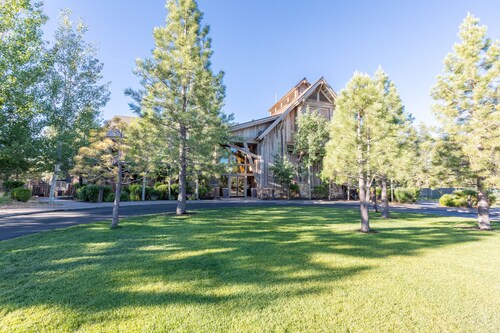 Tahoe Mountain Resorts Lodging Old Greenwood