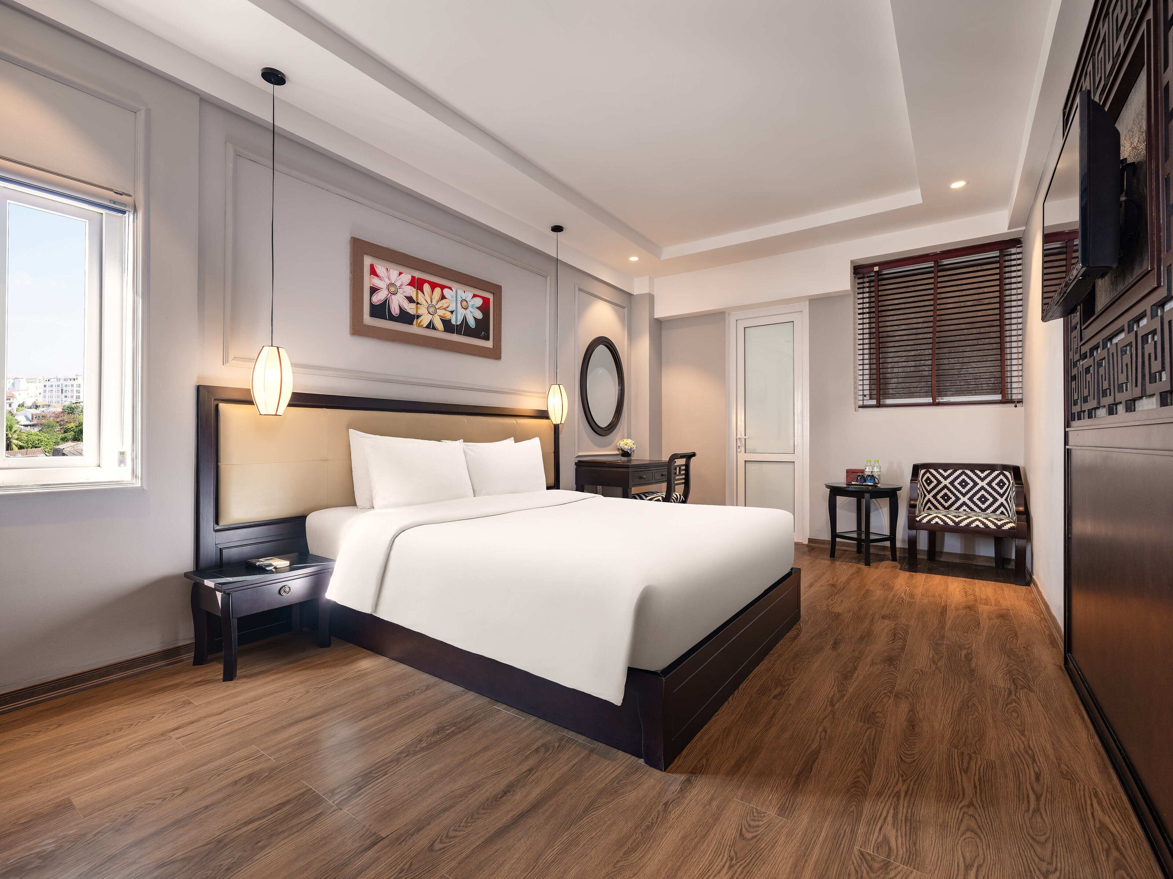 junior room | city view