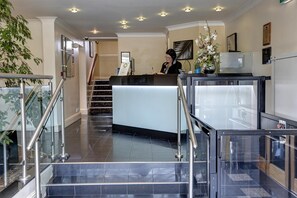 Reception - Best Western Plus Milford Hotel (Leeds)