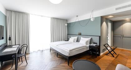 Hotel Caroline