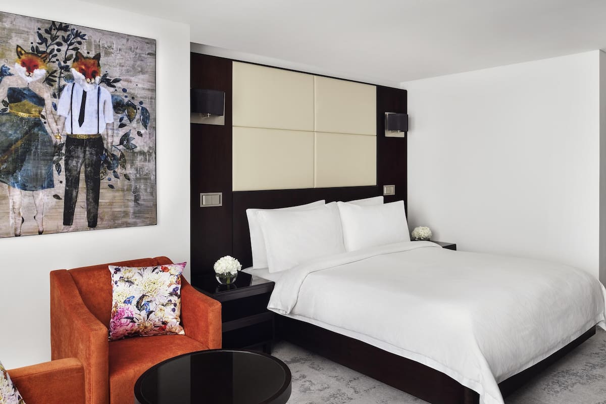 Quarto superior, 1 cama King (Free Beach Access) | 1 quarto, roupas de cama de algodão egípcio, roupas de cama premium