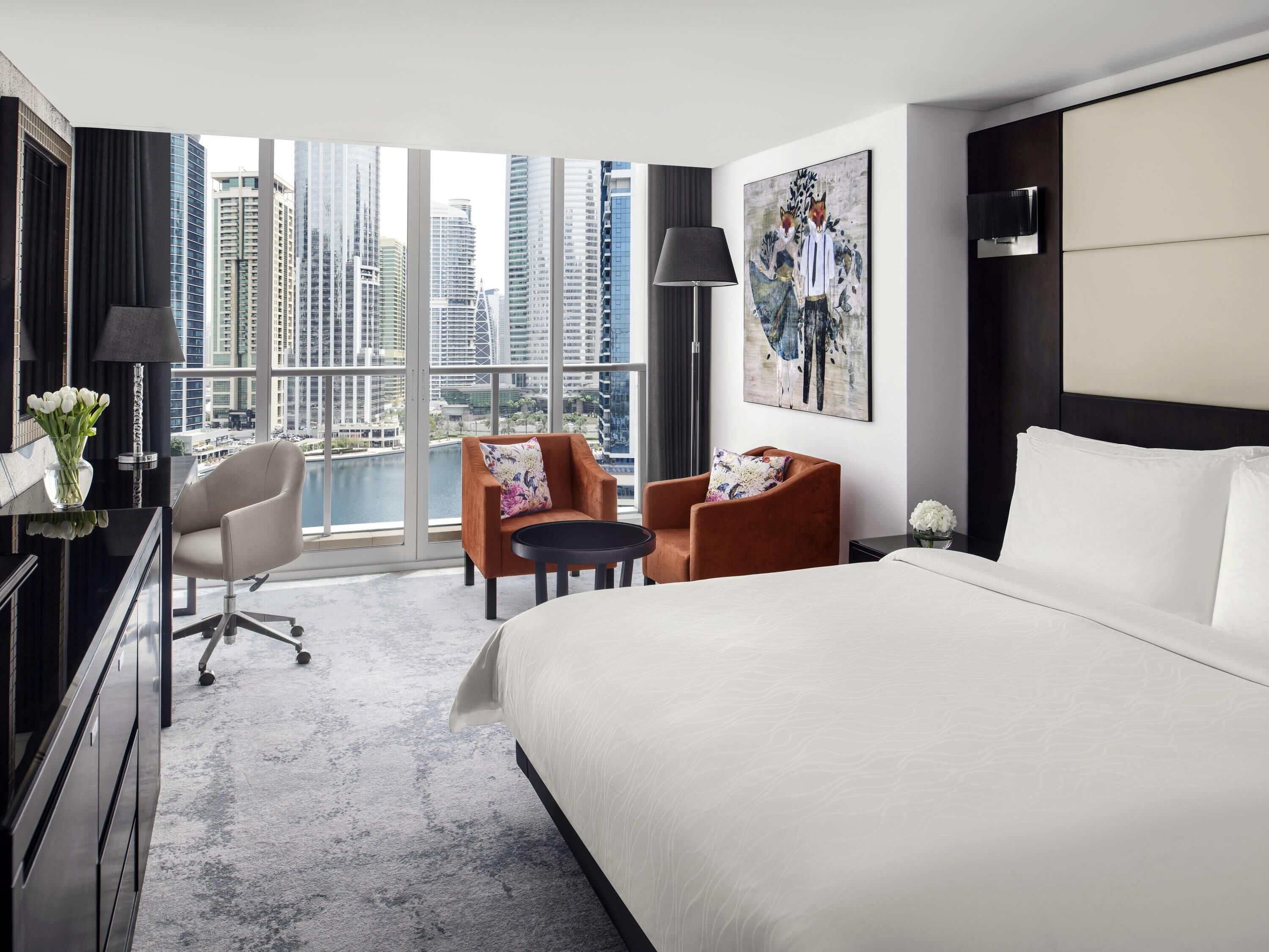 Egyptian cotton sheets, premium bedding, down comforters, minibar