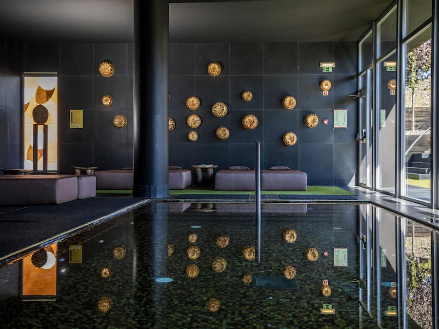 Kolam renang terbuka