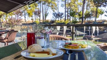 Dagelijks ontbijtbuffet inbegrepen