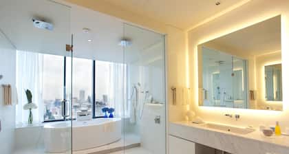 One Farrer Hotel