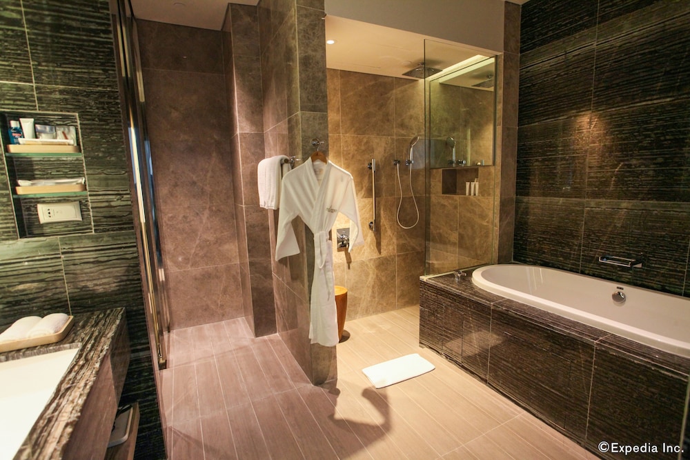 One Farrer Hotel by null