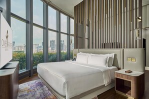 Sturta, regnsturtuhaus, snyrtivörur án endurgjalds, hárblásari