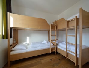 Chalet (Alm)