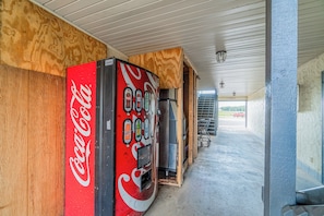 Vending machine
