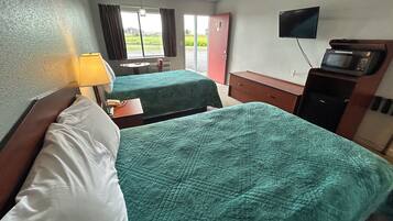 BĂŒgeleisen/BĂŒgelbrett, kostenloses WLAN, BettwĂ€sche