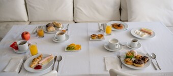 Decanting Porto House