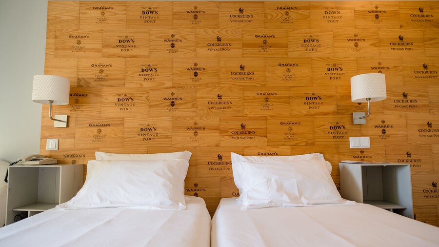 Decanting Porto House