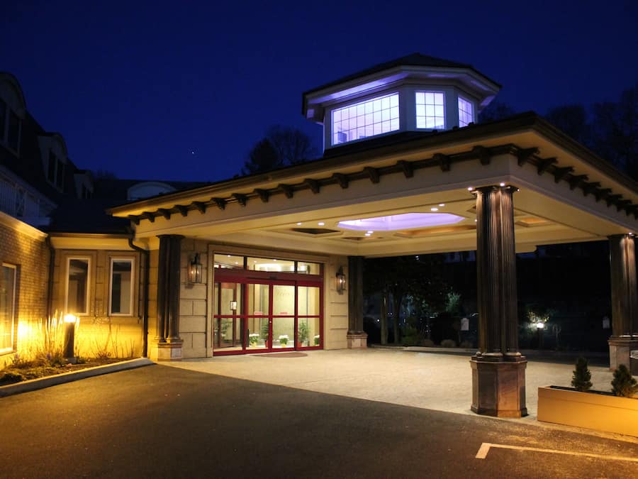 Standard Room, 1 King Bed, Main Building | Property entrance