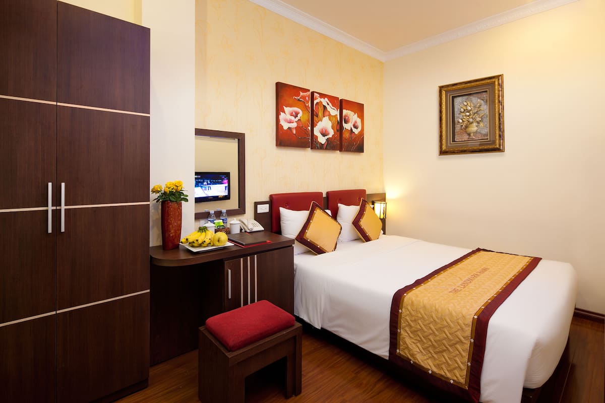 1 bedroom, minibar, in-room safe, desk