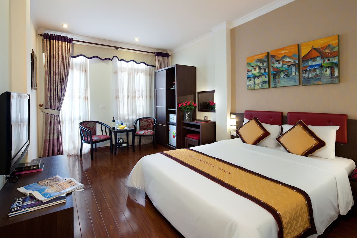 1 bedroom, minibar, in-room safe, desk