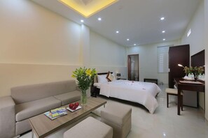 1 bedroom, minibar, in-room safe, desk - The Landmark Hanoi (Hanoi)