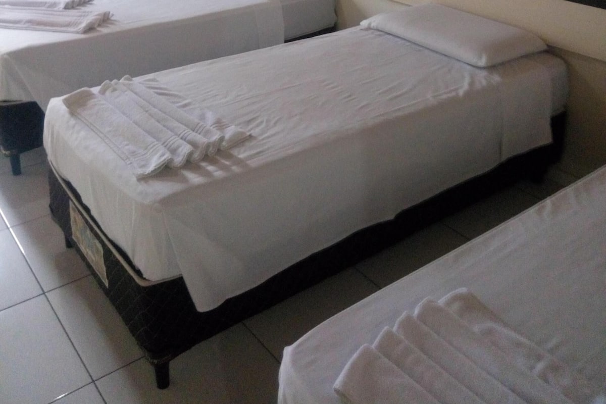 Sistema de insonorización, wifi gratis y ropa de cama