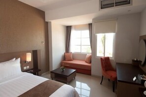 Deluxe Room - Lorin New Kuta Hotel (Pecatu)