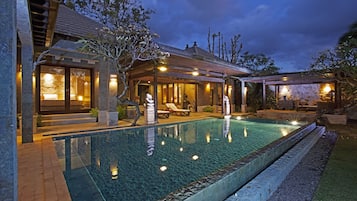 Grand Two Bedroom Pool Villa