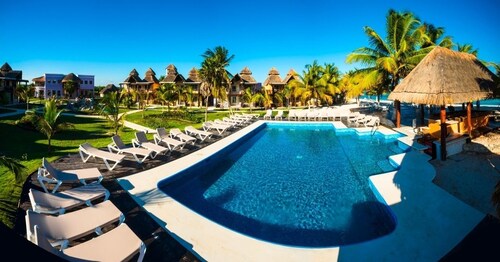 PavoReal Beach Resort Tulum