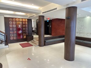 Lobby - East Town 26 (Hualien City)
