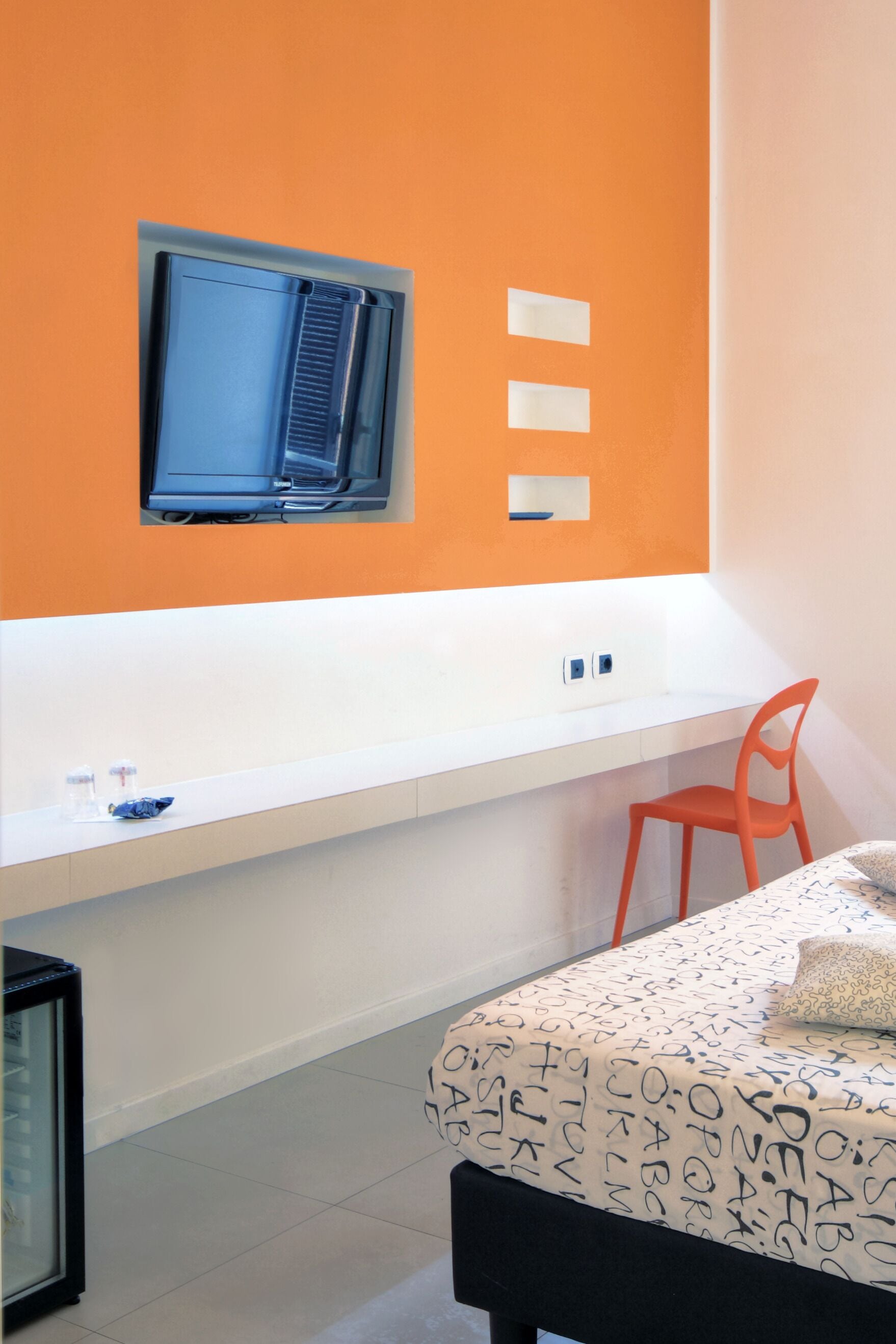 Photo - Manin Suites LT